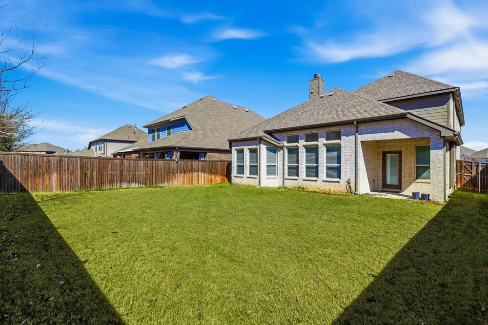 2717 Calloway Creek Drive Fort Worth, TX 76118