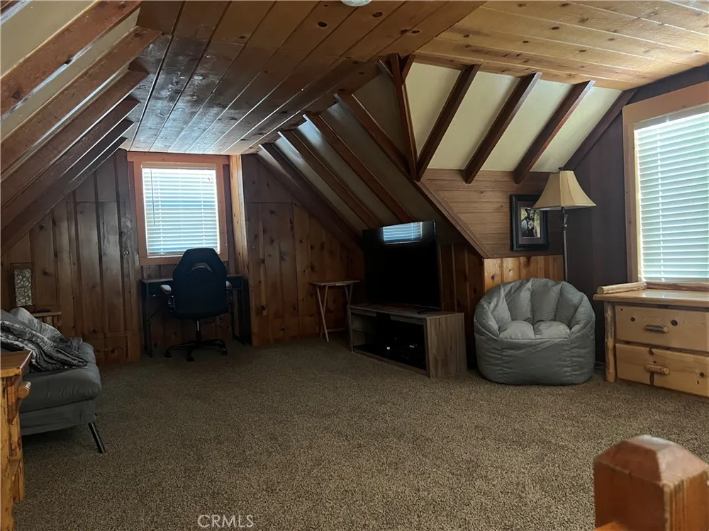 31671 Silver Spruce Drive Running Springs, CA 92382