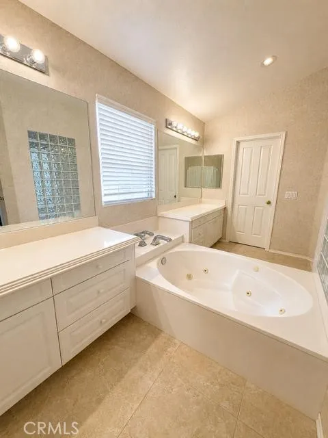 350 Via Amarilla San Dimas, CA 91773