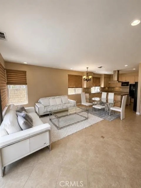 350 Via Amarilla San Dimas, CA 91773