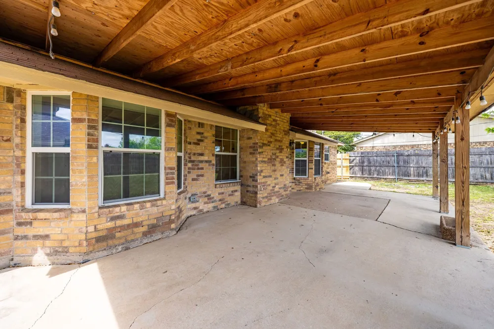 7316 E Kary Lynn Drive Watauga, TX 76148