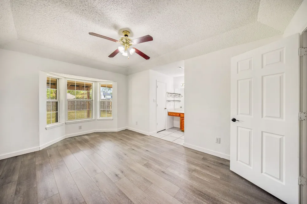 7316 E Kary Lynn Drive Watauga, TX 76148