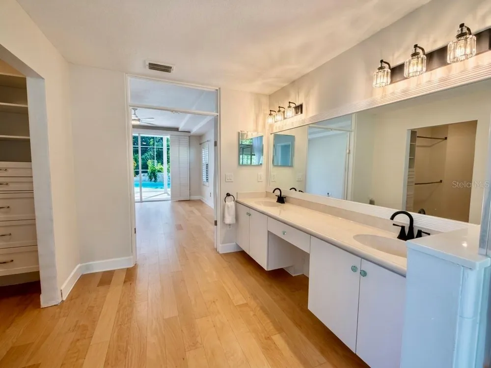 63 BAY LAKE DRIVE Ormond Beach, FL 32174