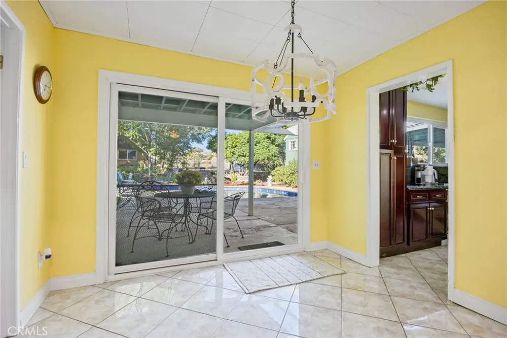 4817 Quartz  Hill Rd Quartz Hill, CA 93536