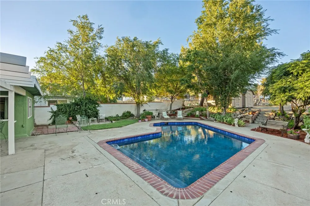 4817 Quartz  Hill Rd Quartz Hill, CA 93536