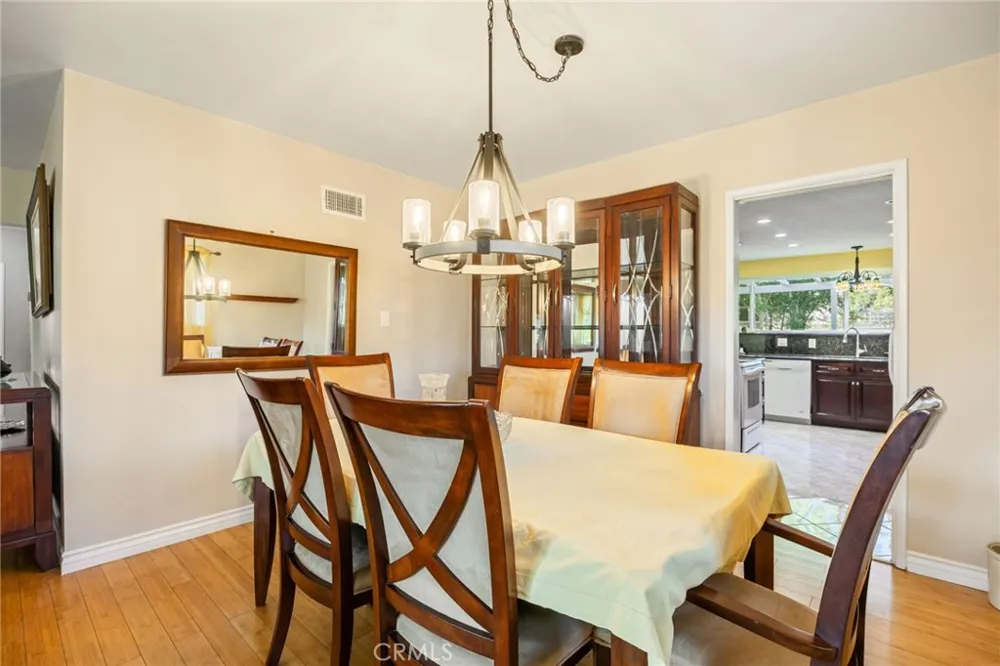 4817 Quartz  Hill Rd Quartz Hill, CA 93536