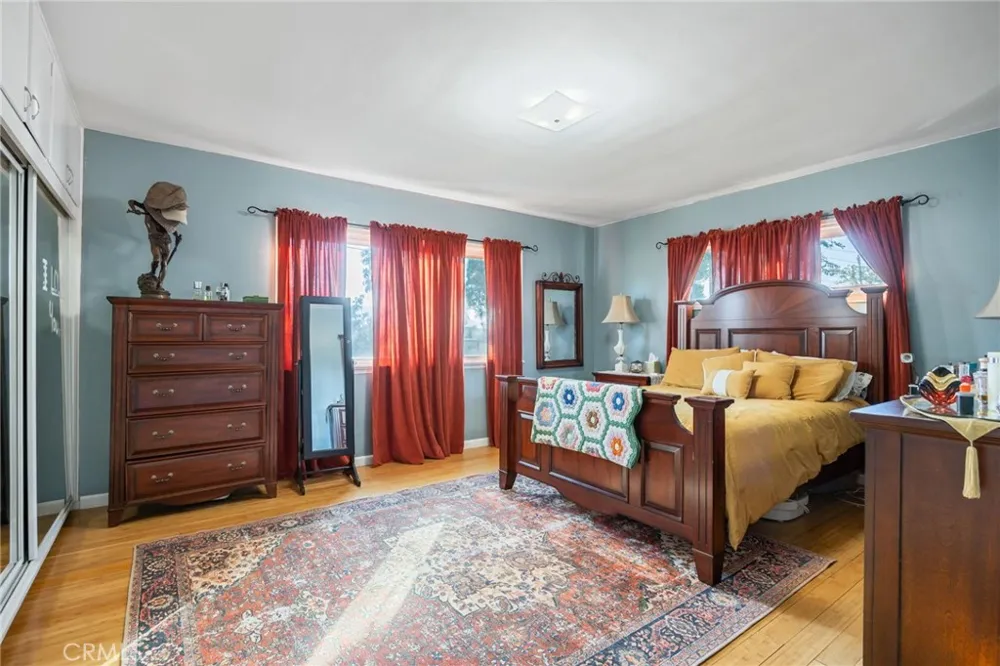 4817 Quartz  Hill Rd Quartz Hill, CA 93536
