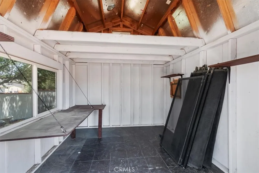 4817 Quartz  Hill Rd Quartz Hill, CA 93536