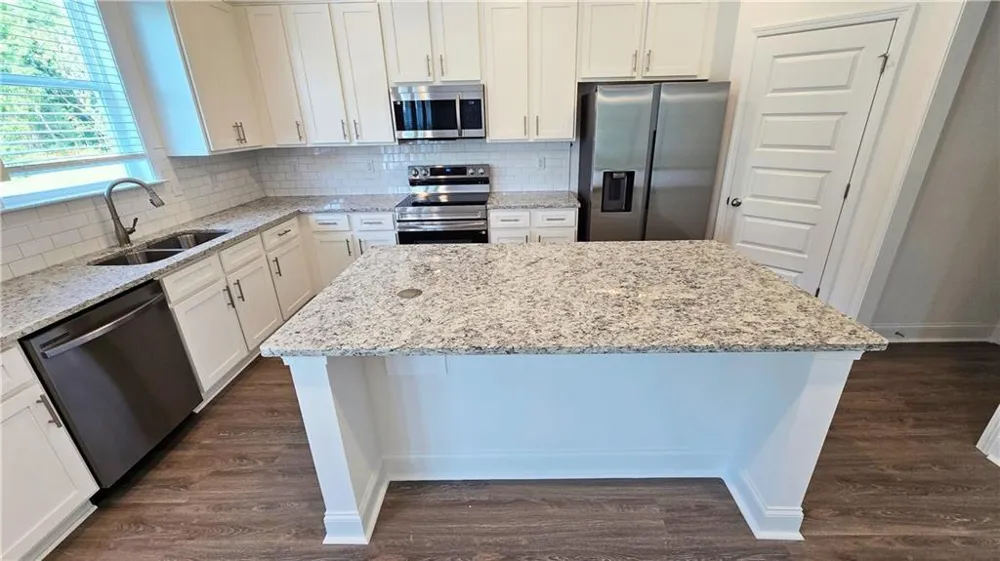 7372 Rocklin Lane Flowery Branch, GA 30542