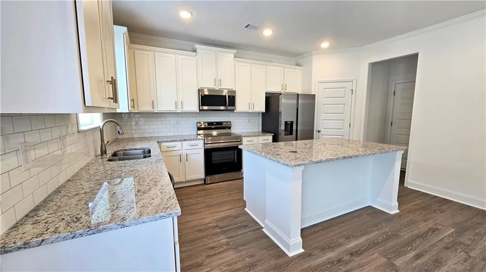 7372 Rocklin Lane Flowery Branch, GA 30542