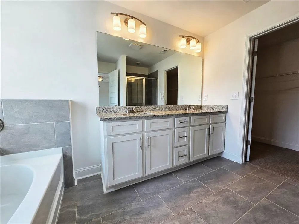 7372 Rocklin Lane Flowery Branch, GA 30542