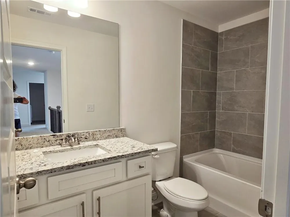 7372 Rocklin Lane Flowery Branch, GA 30542