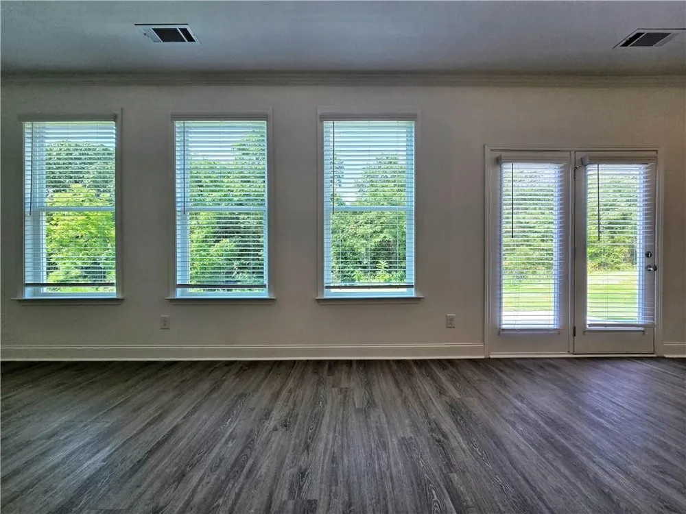 7372 Rocklin Lane Flowery Branch, GA 30542