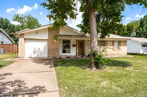 1404 Timberlake Circle