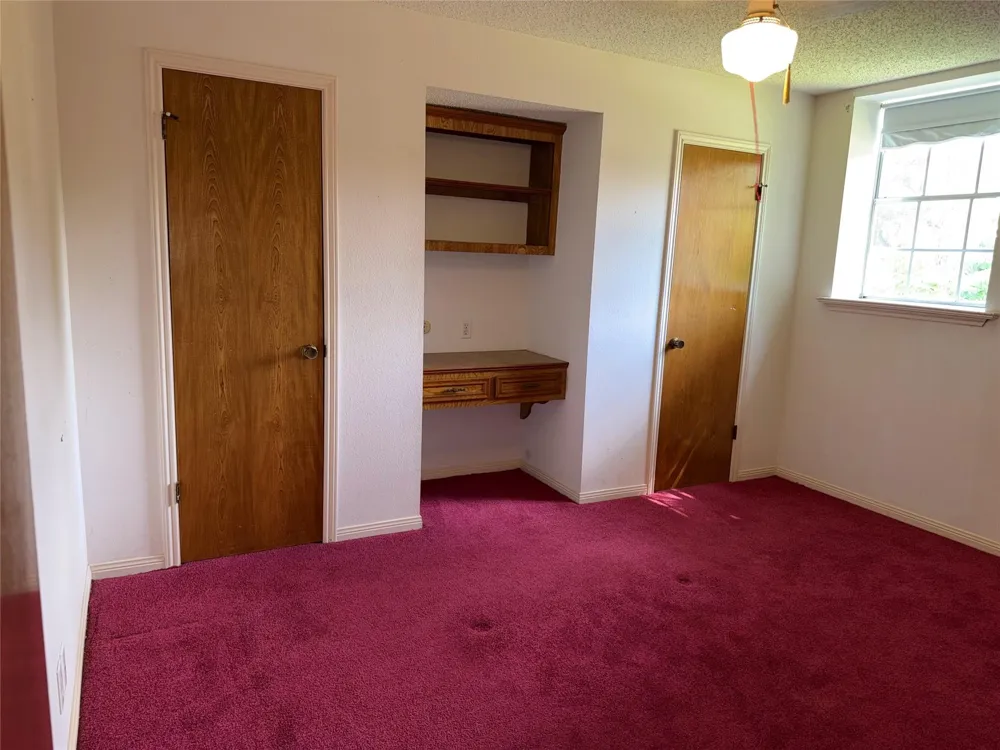 231 Huckleberry Drive Lake Jackson, TX 77566