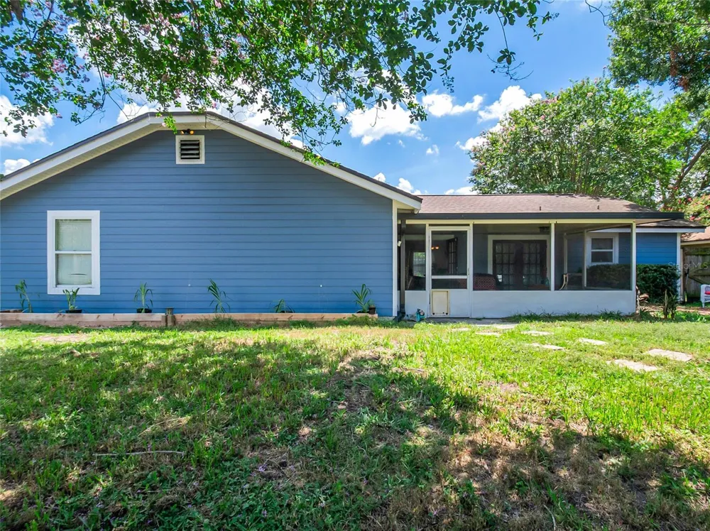 3726 SARASOTA COURT Orlando, FL 32812