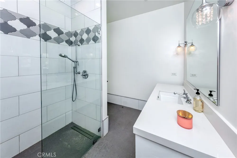 30 Saddlebow Road Bell Canyon, CA 91307