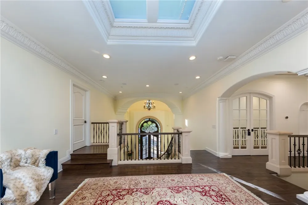 30 Saddlebow Road Bell Canyon, CA 91307