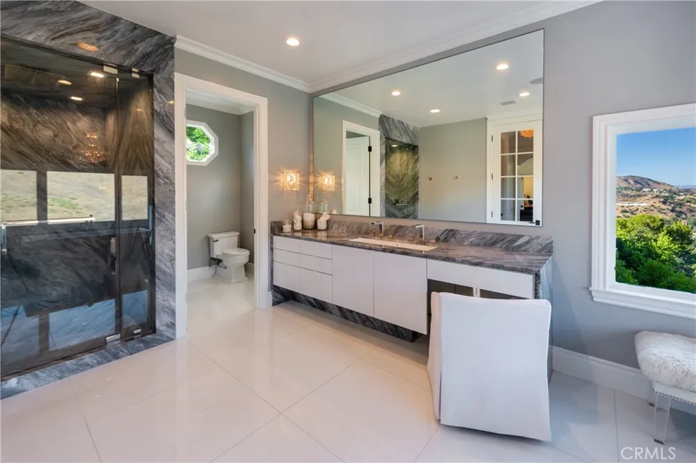 30 Saddlebow Road Bell Canyon, CA 91307