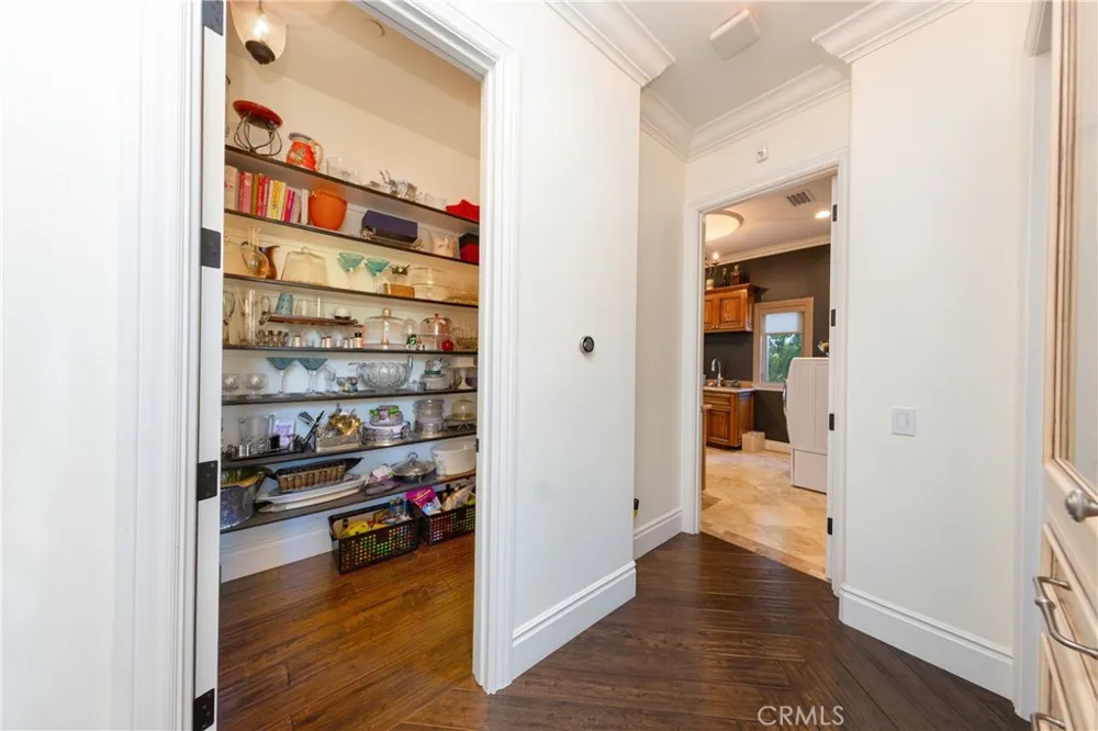 30 Saddlebow Road Bell Canyon, CA 91307