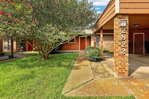 2822 Oakside Drive