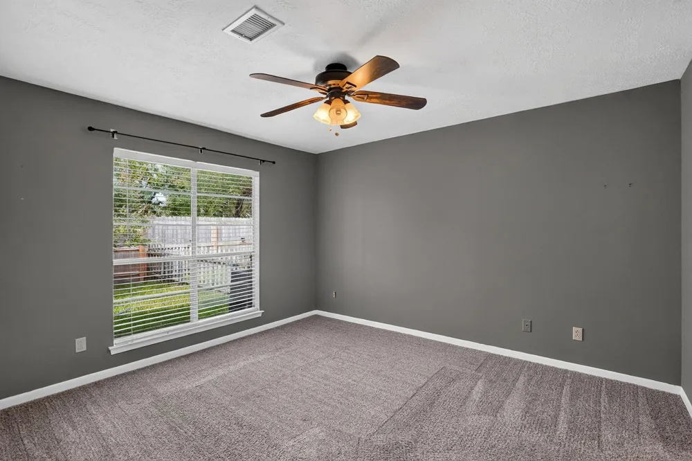 2822 Oakside Drive Bryan, TX 77802