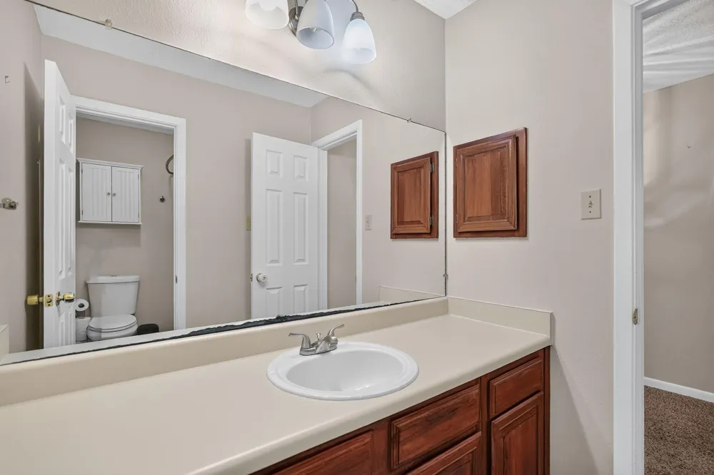 2822 Oakside Drive Bryan, TX 77802