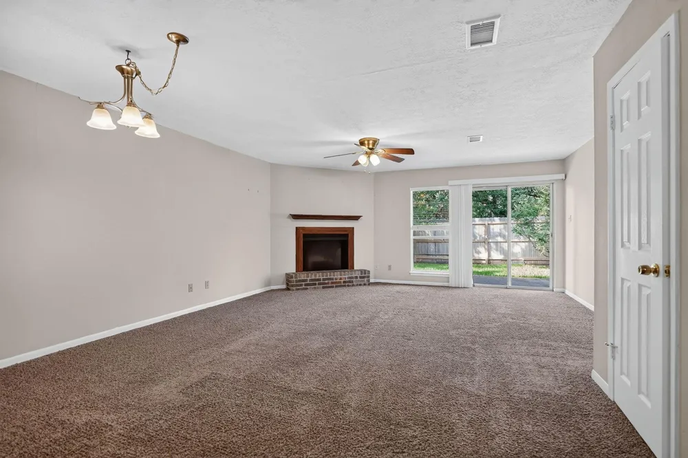 2822 Oakside Drive Bryan, TX 77802