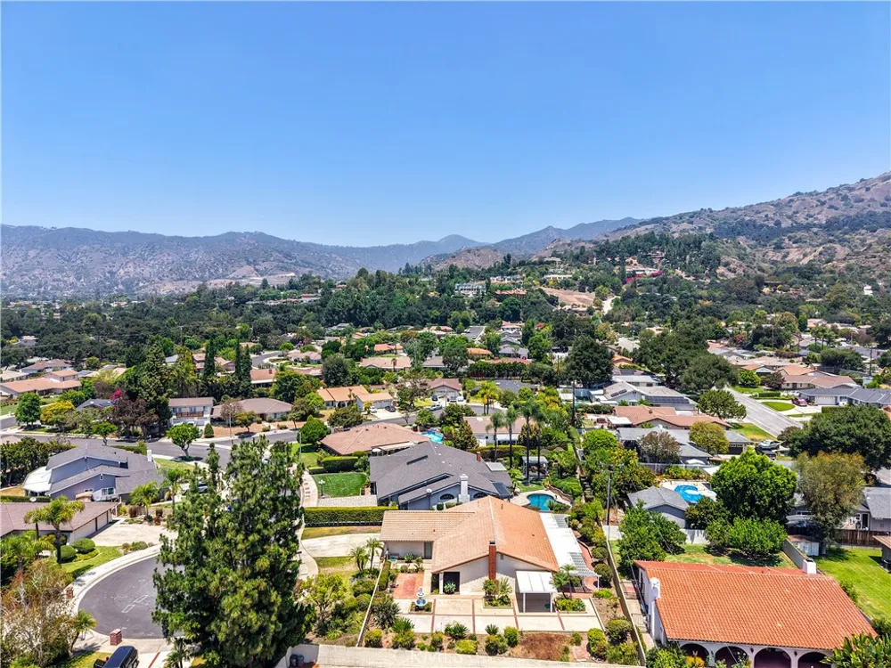 1741 BRANCH OAK DRIVE Glendora, CA 91741