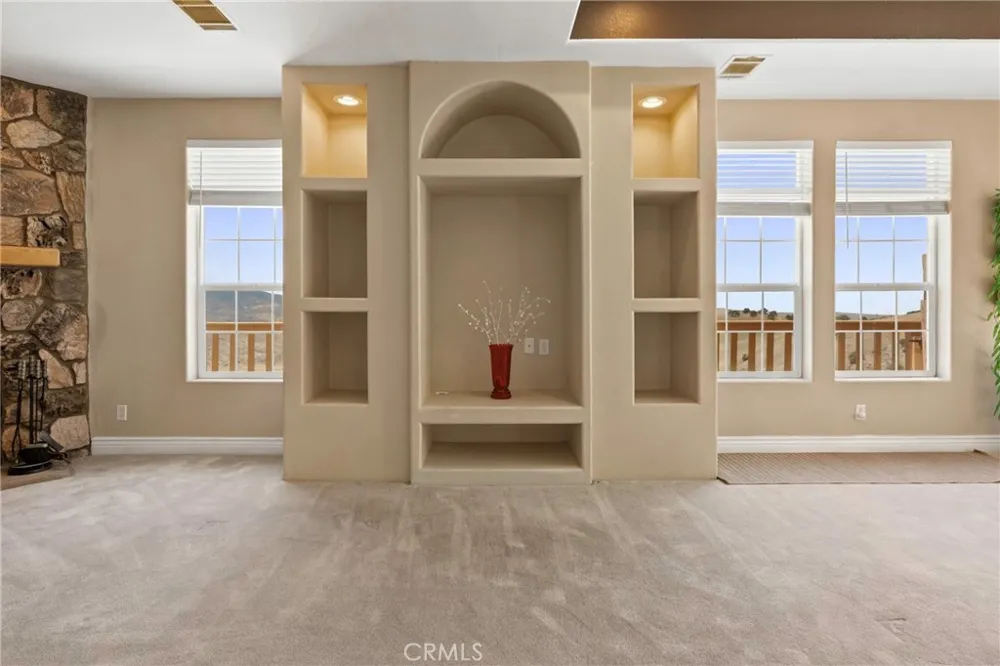 18211 Morgan Court Tehachapi, CA 93561