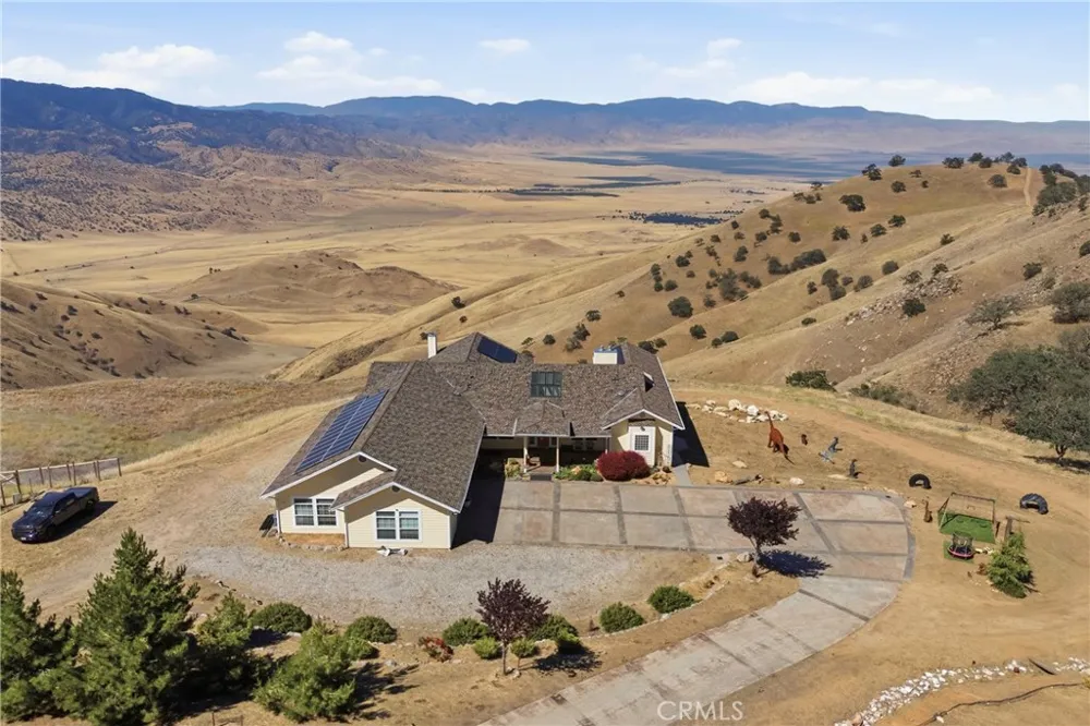 18211 Morgan Court Tehachapi, CA 93561
