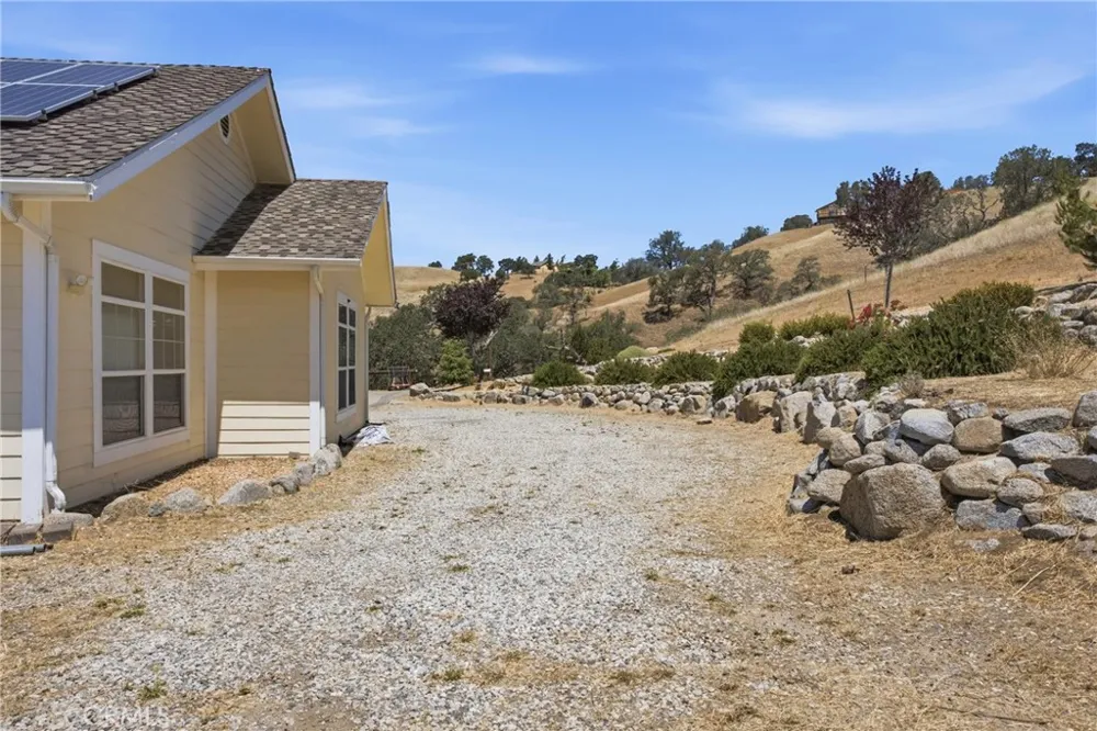 18211 Morgan Court Tehachapi, CA 93561