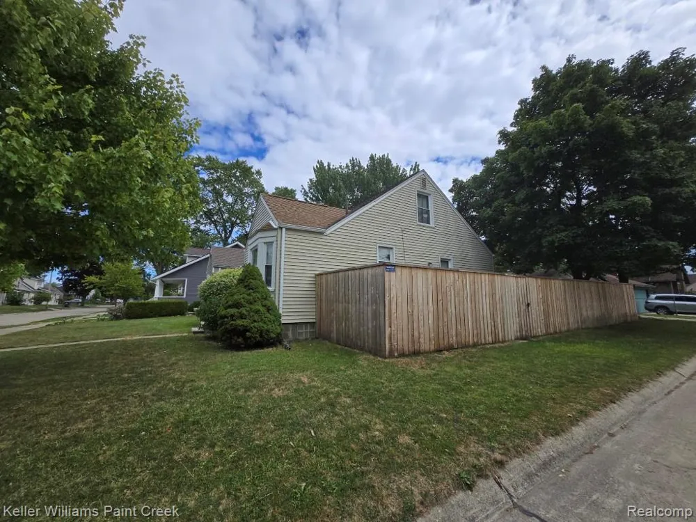 1489 West Boulevard Berkley City, MI 48072