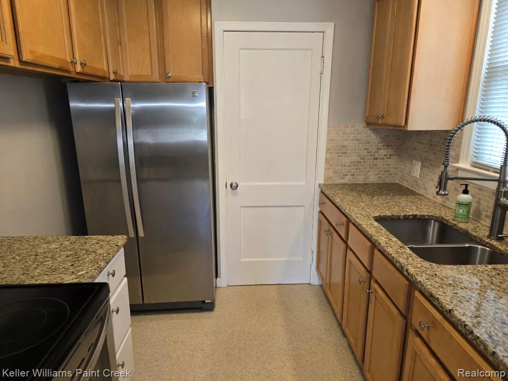 1489 West Boulevard Berkley City, MI 48072