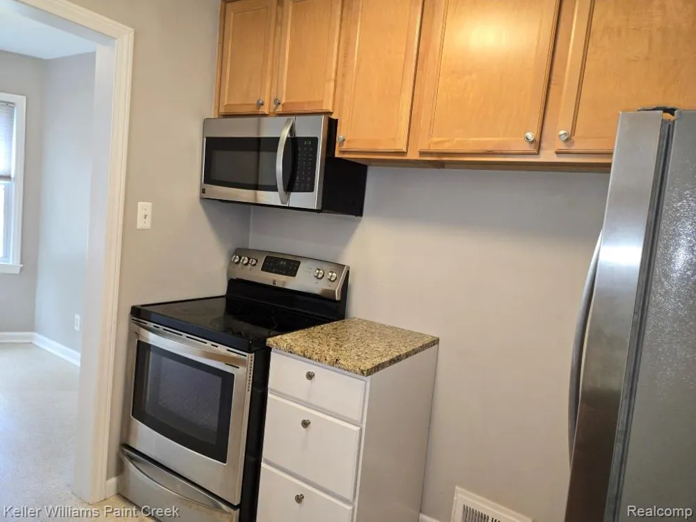 1489 West Boulevard Berkley City, MI 48072