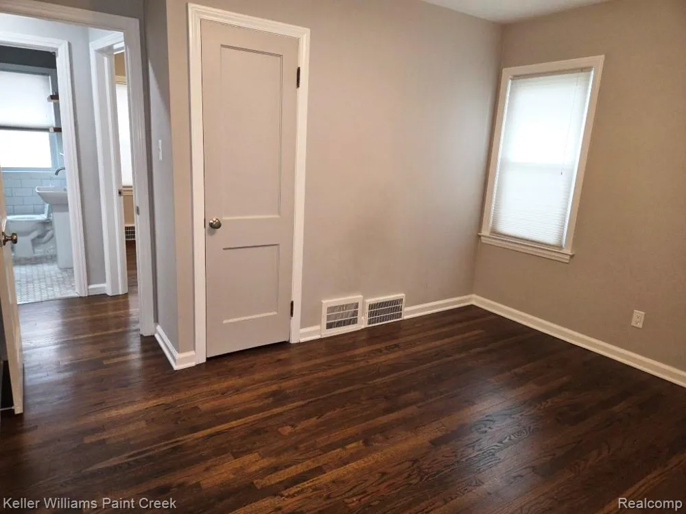 1489 West Boulevard Berkley City, MI 48072