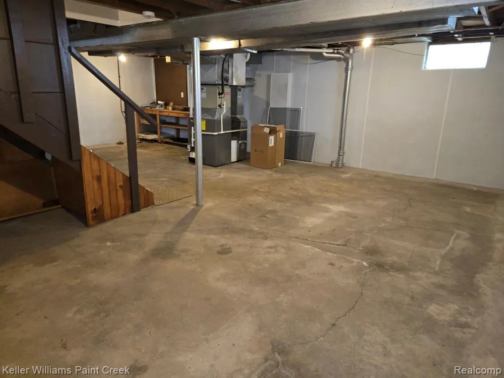 1489 West Boulevard Berkley City, MI 48072
