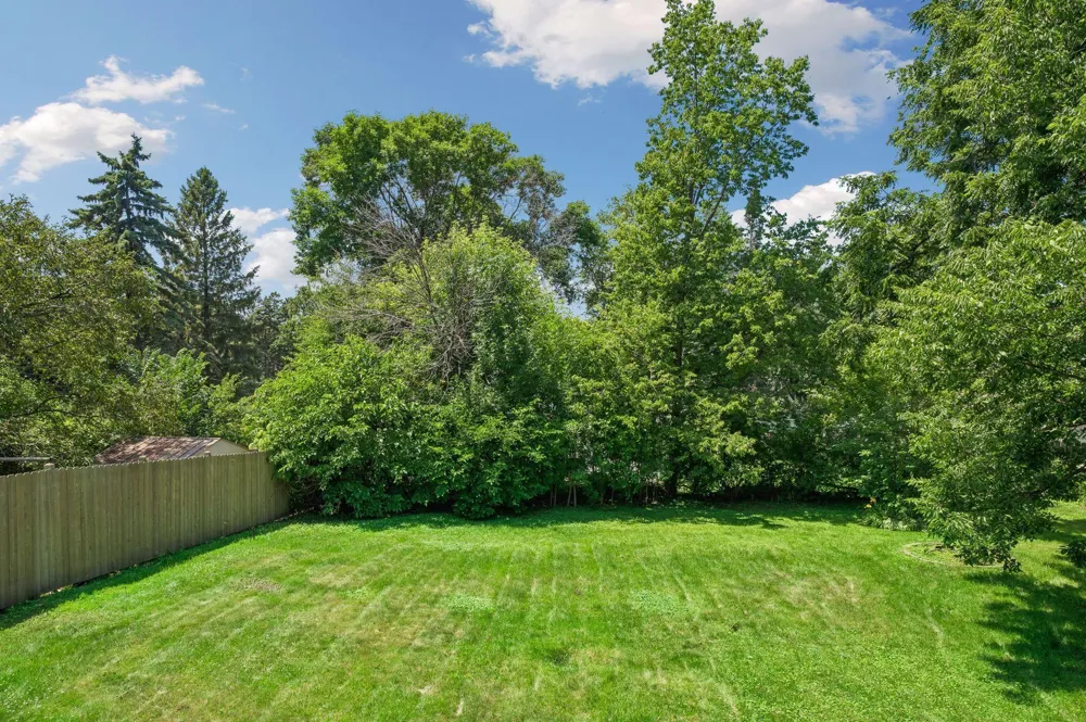 3104 Silver Lake Road NE Saint Anthony, MN 55418