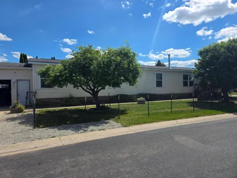 157 Southfork Drive SE