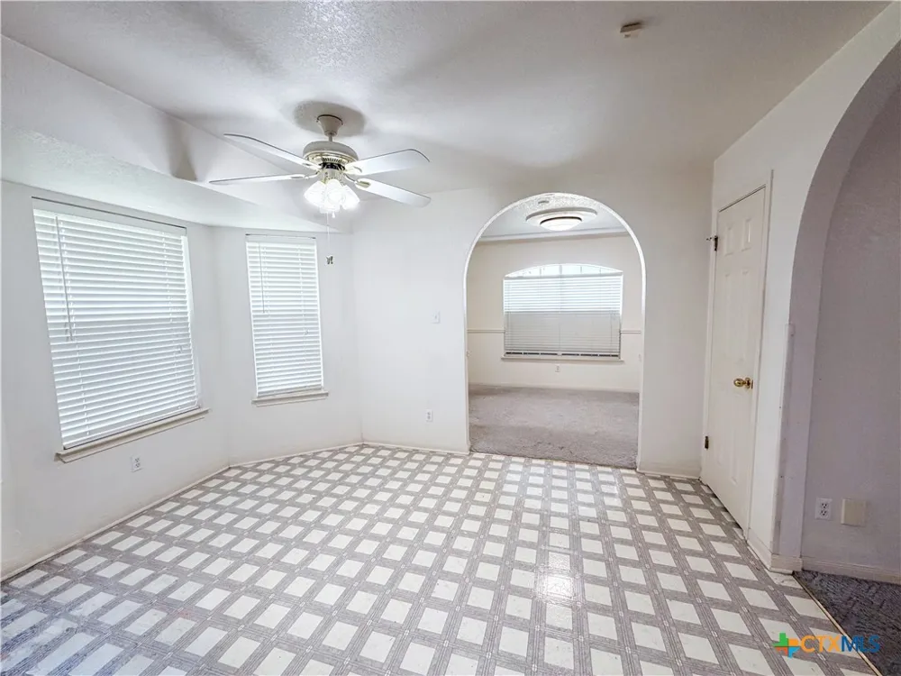 875 Spring Creek Lane Copperas Cove, TX 76522