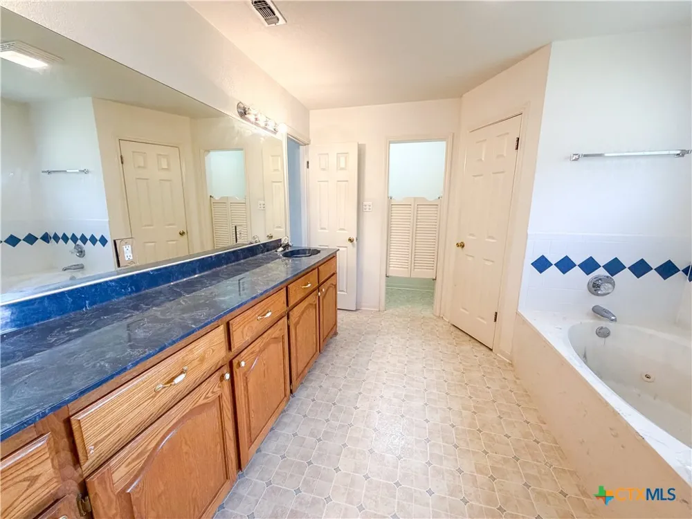 875 Spring Creek Lane Copperas Cove, TX 76522