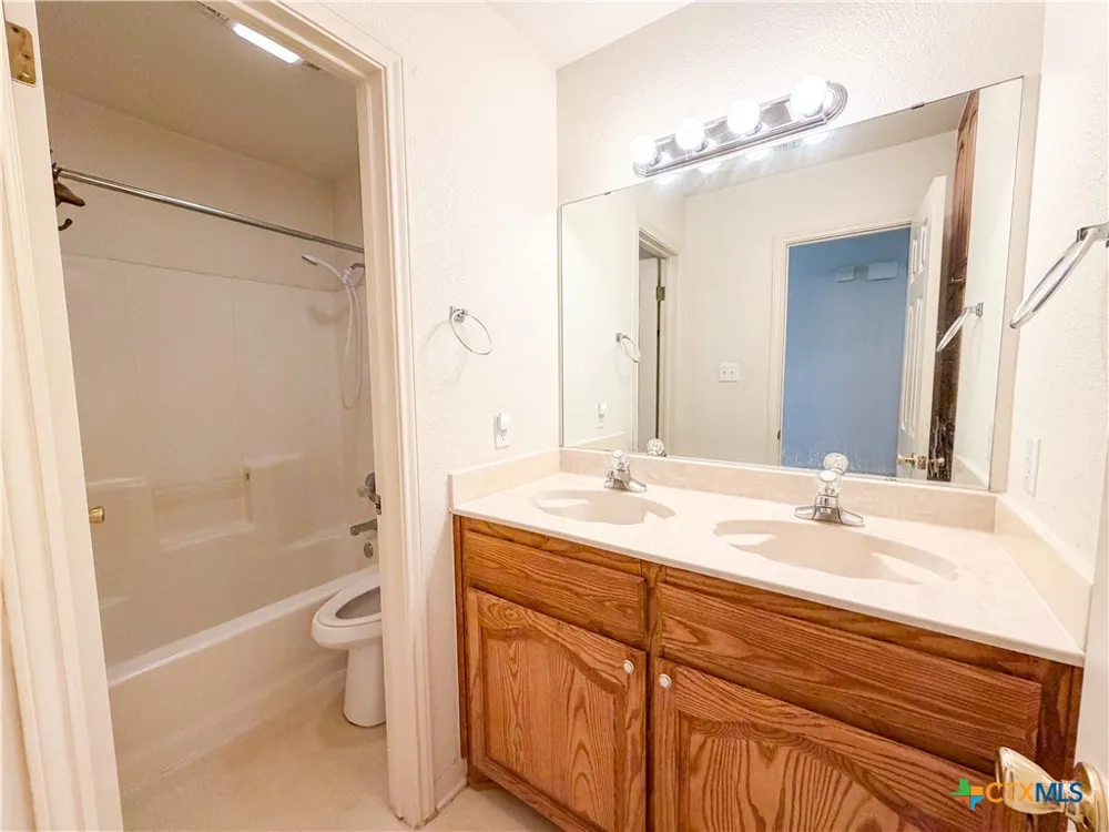 875 Spring Creek Lane Copperas Cove, TX 76522
