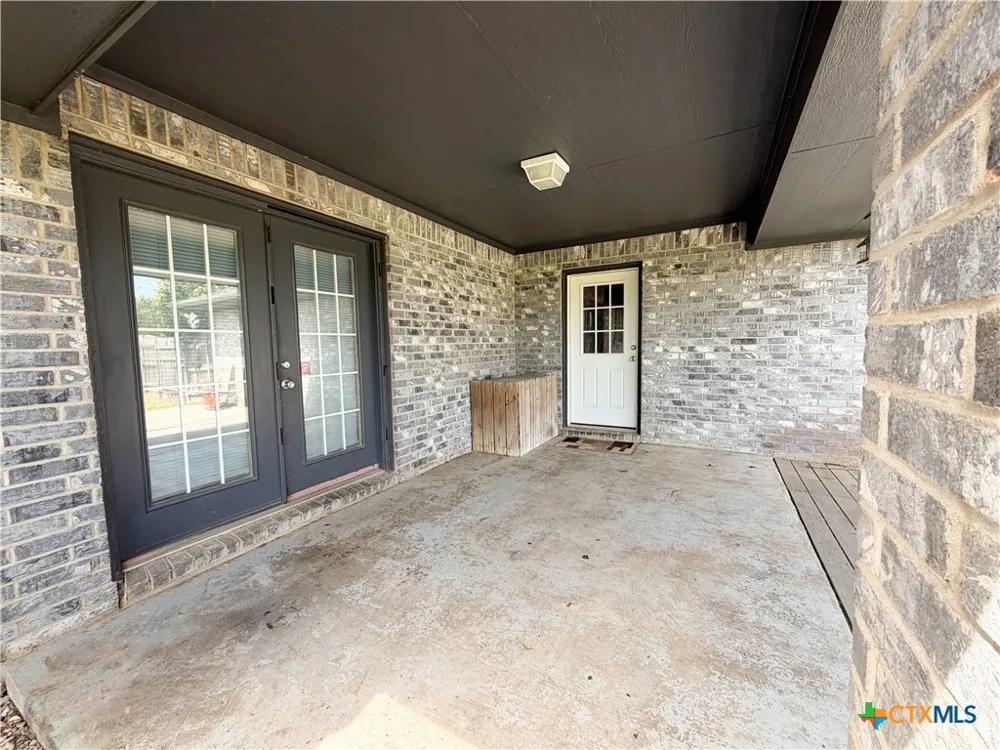 875 Spring Creek Lane Copperas Cove, TX 76522
