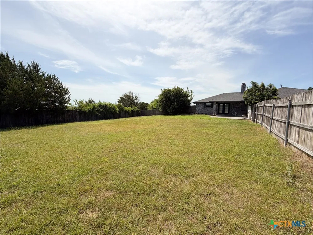 875 Spring Creek Lane Copperas Cove, TX 76522