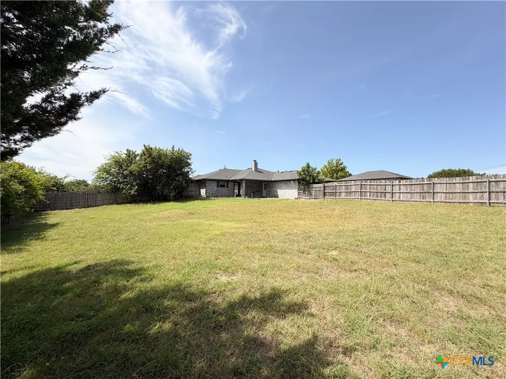 875 Spring Creek Lane Copperas Cove, TX 76522