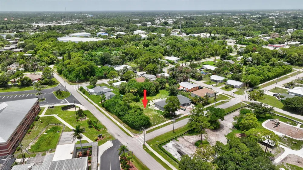5684 SE 45th Avenue SE Stuart, FL 34997
