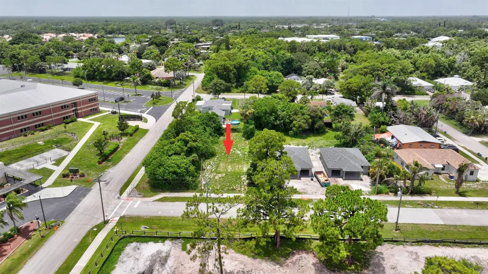 5684 SE 45th Avenue SE Stuart, FL 34997