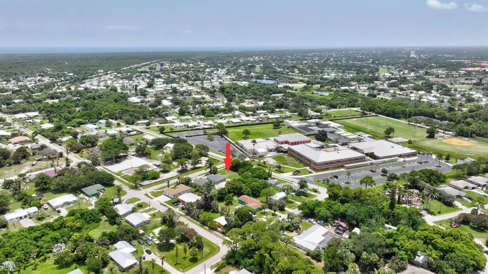 5684 SE 45th Avenue SE Stuart, FL 34997