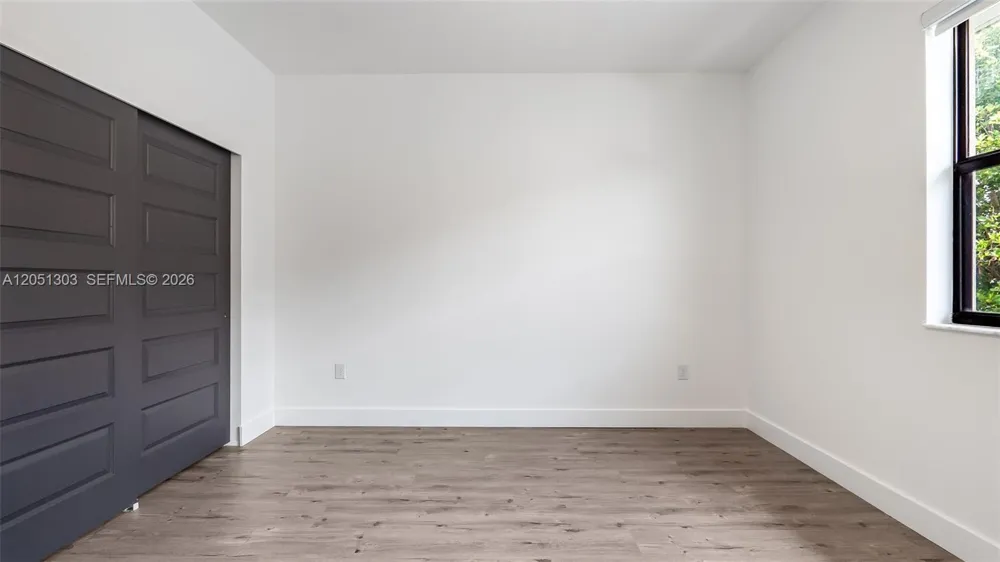 8900 NW 161st Ter Miami Lakes, FL 33018