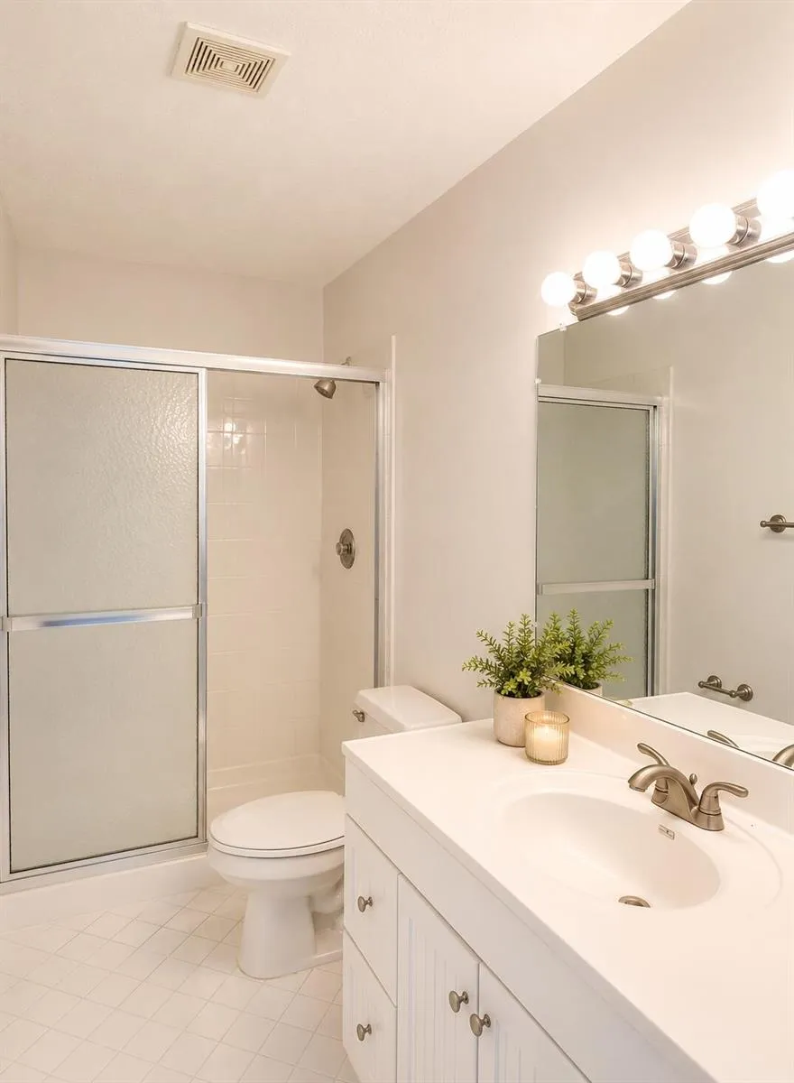 1433 Captains Walk #18a Fort Pierce, FL 34950